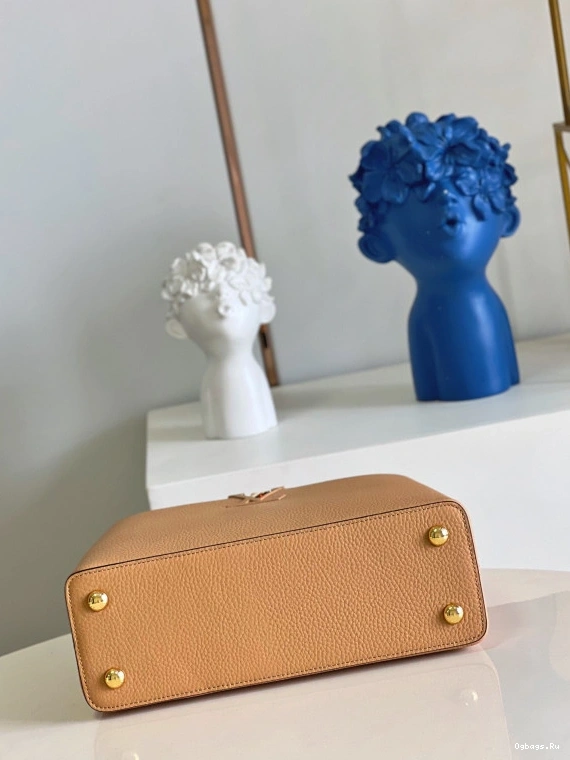 BB CAPUCINES VUITTON LOUIS 0305